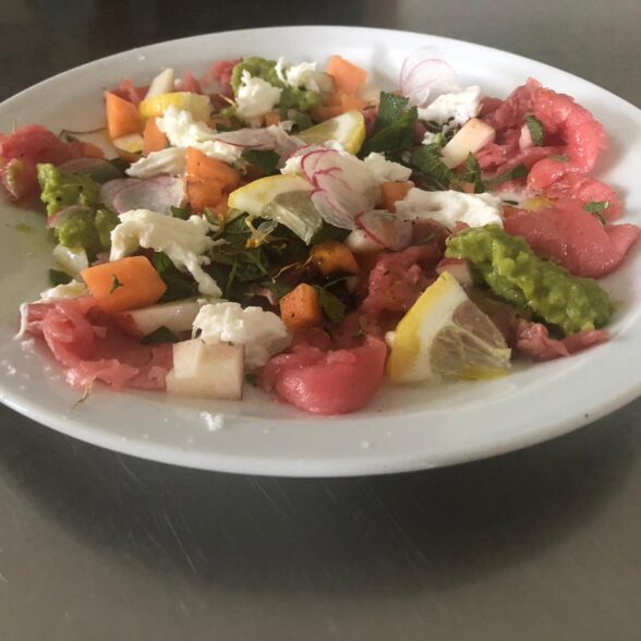 Carpaccio di manzo con sapori estivi